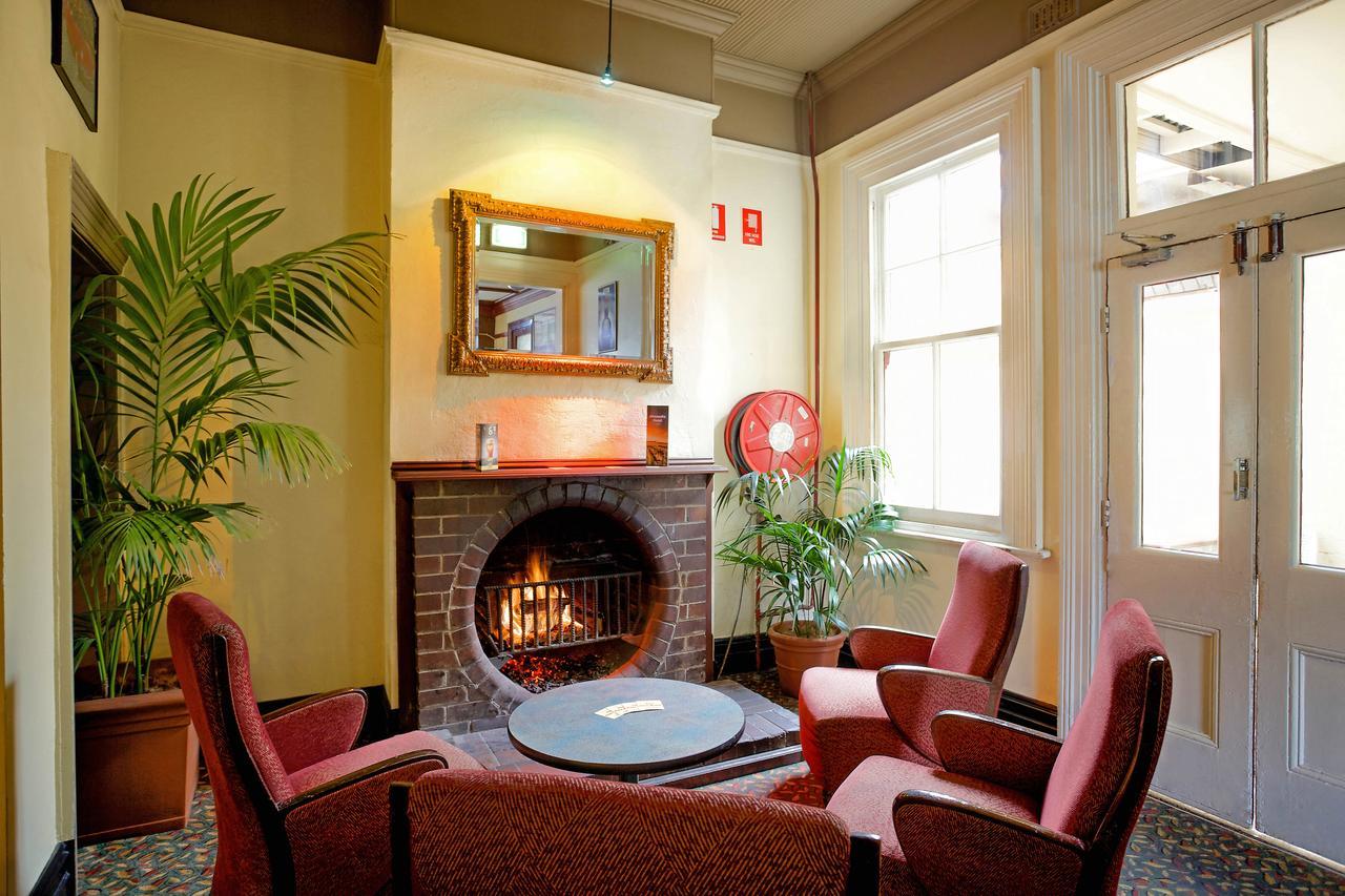Alexandra Hotel Leura Exterior photo